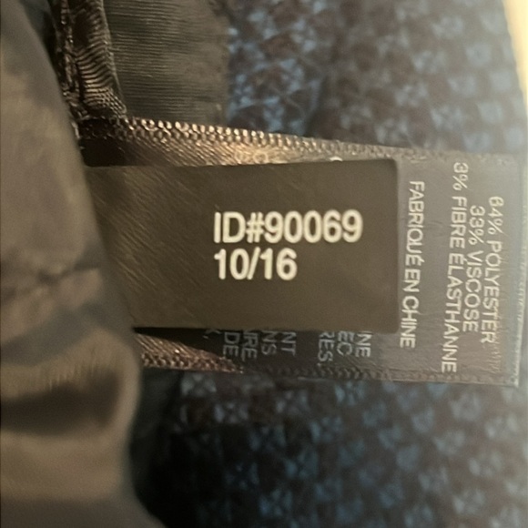 NWT Express Editor Low Rise Ankle Blue & Black Pattern Pant Size 6S - Picture 11 of 11